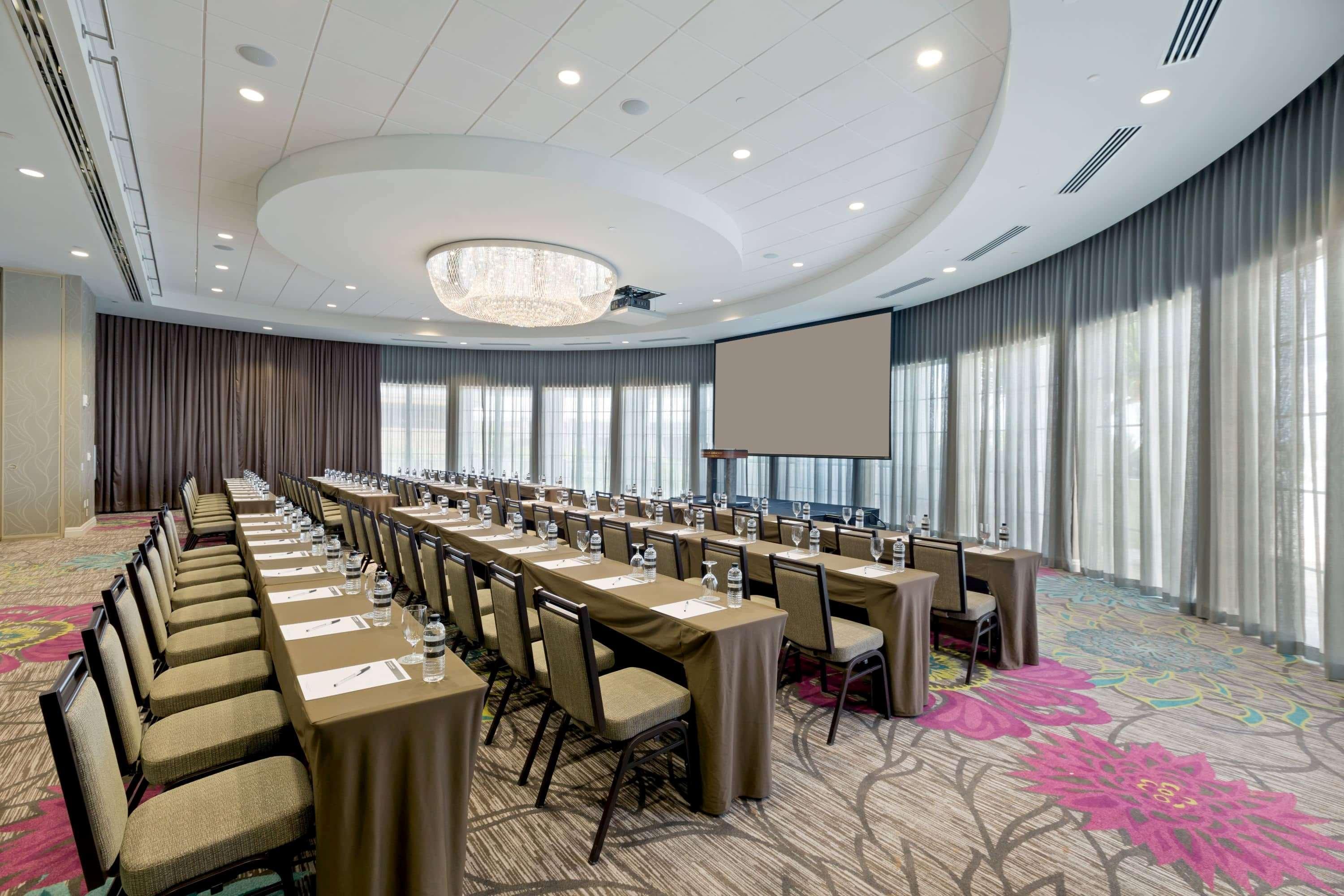 Wyndham Grand Jupiter At Harbourside Place Exterior photo