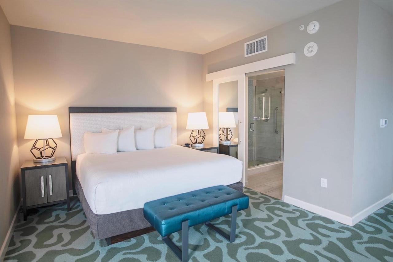 Wyndham Grand Jupiter At Harbourside Place Exterior photo