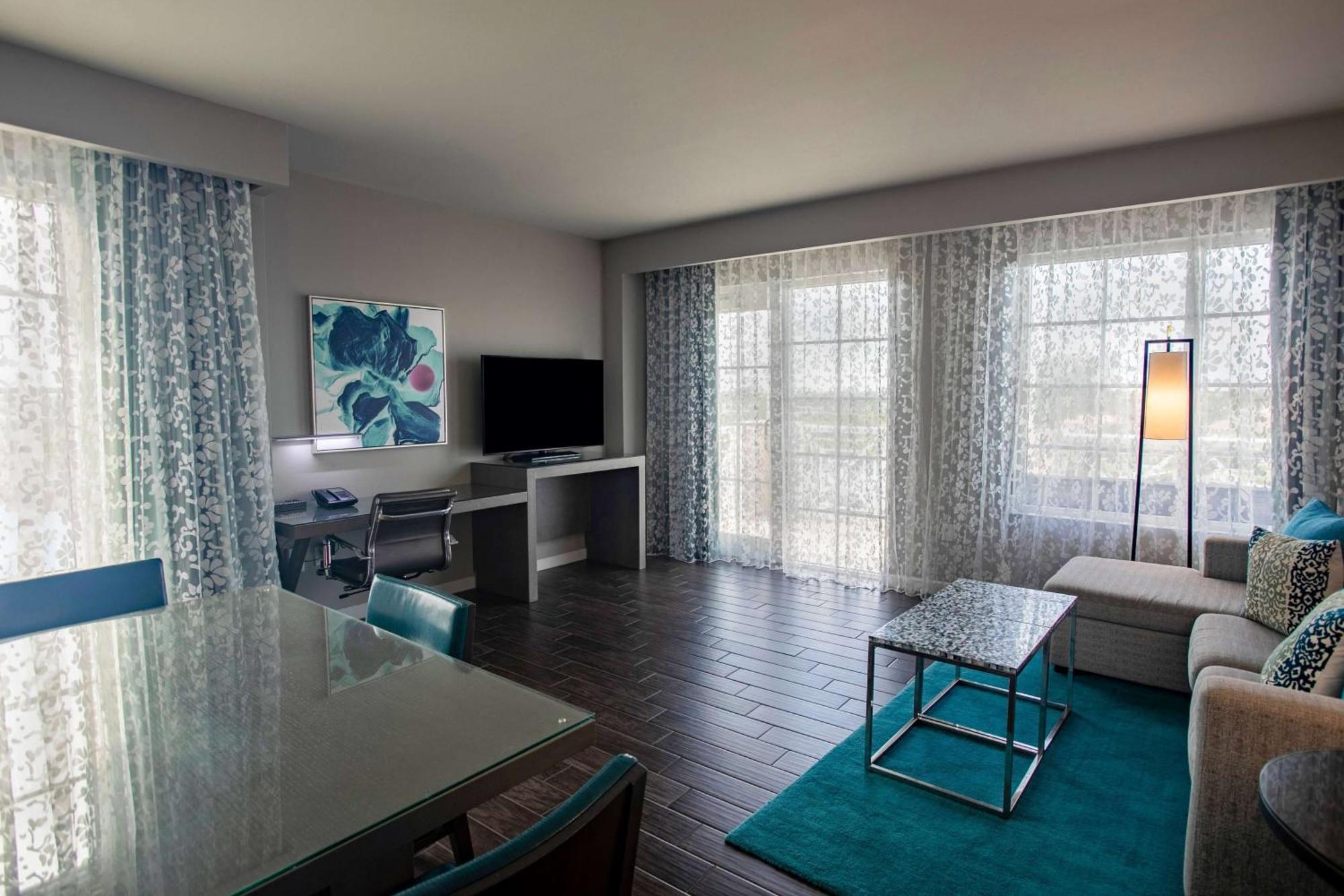 Wyndham Grand Jupiter At Harbourside Place Exterior photo